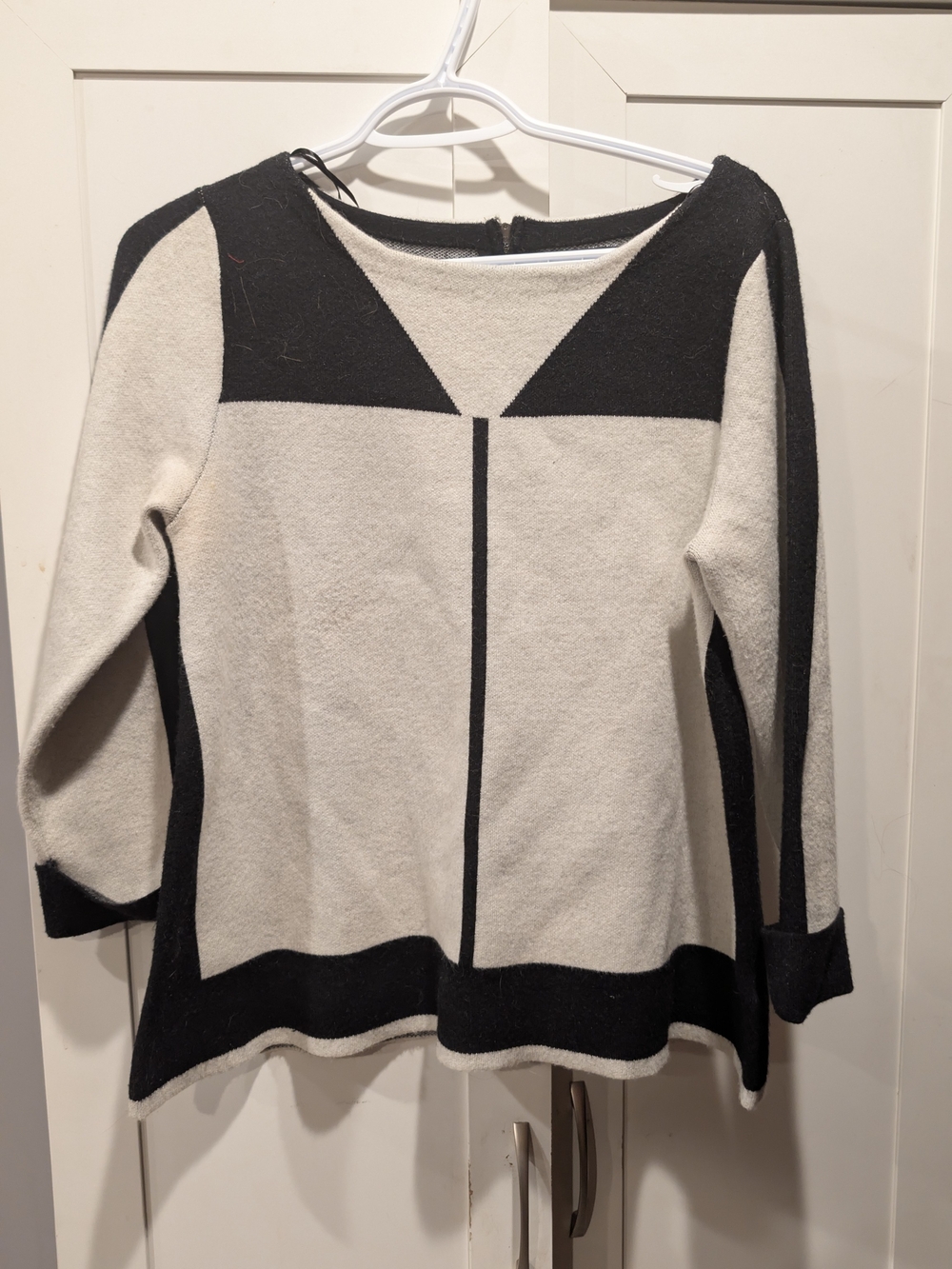 Cynthia Rowley Black & Cream Geometric Crewneck Sweater